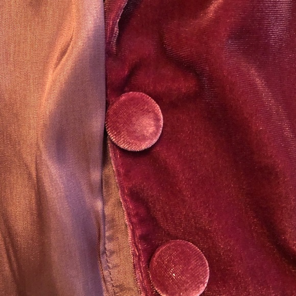 Vintage velour plum color 3/4 sleeve fitted blazer - Picture 2 of 4